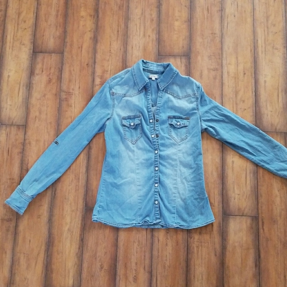 Button down